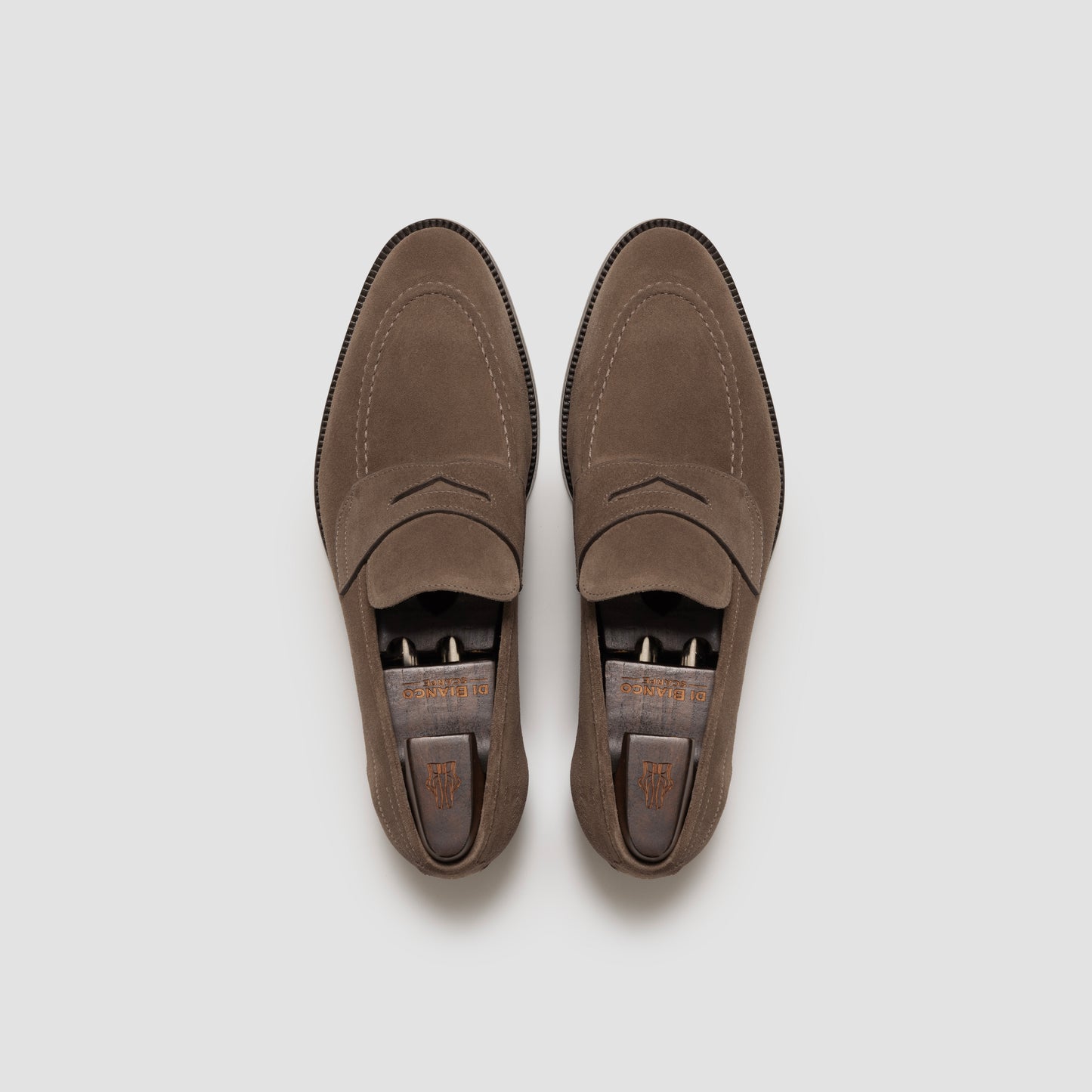 Aviano Farro (Lined) Men's Suede Loafer
