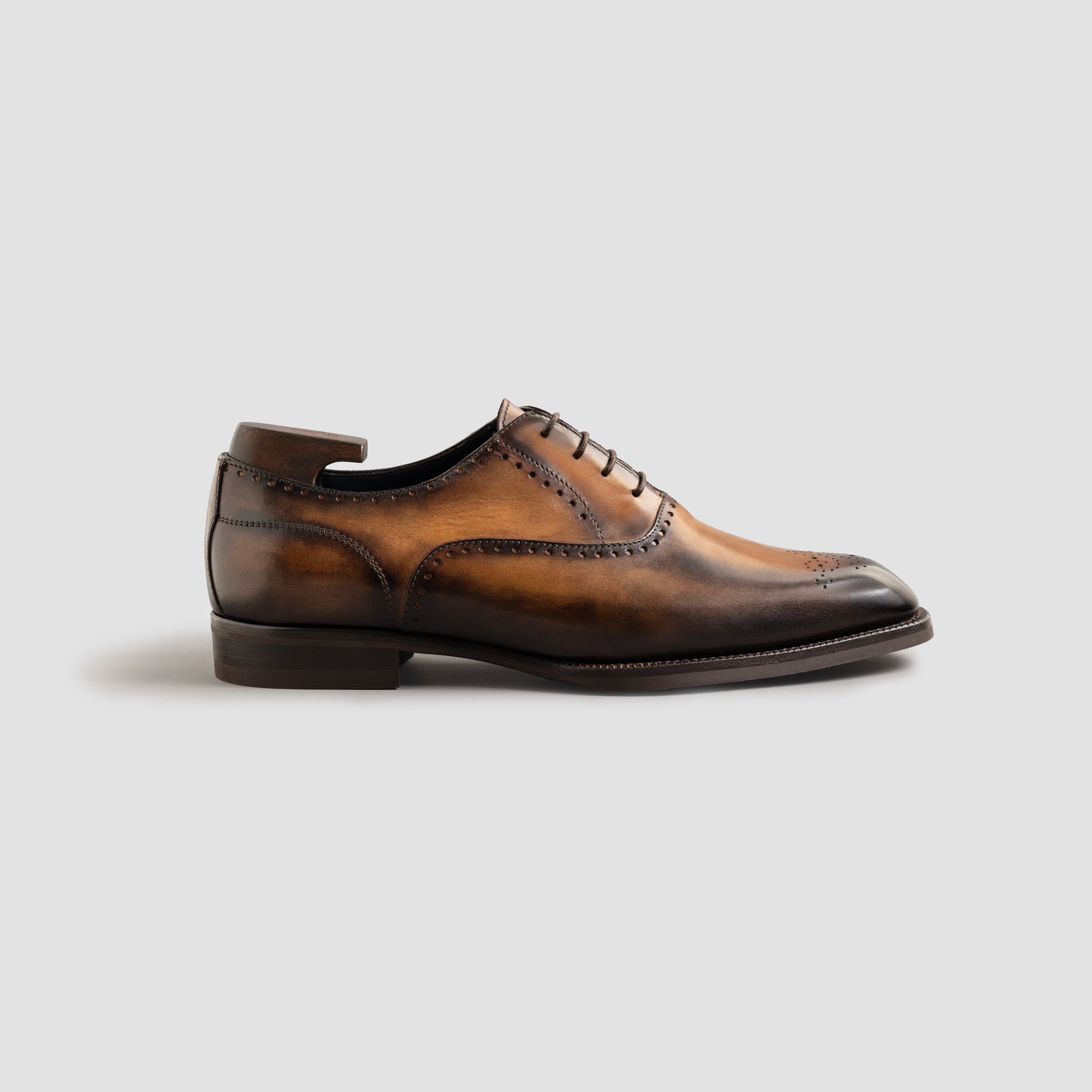 Trivino Brulee Men's Oxford