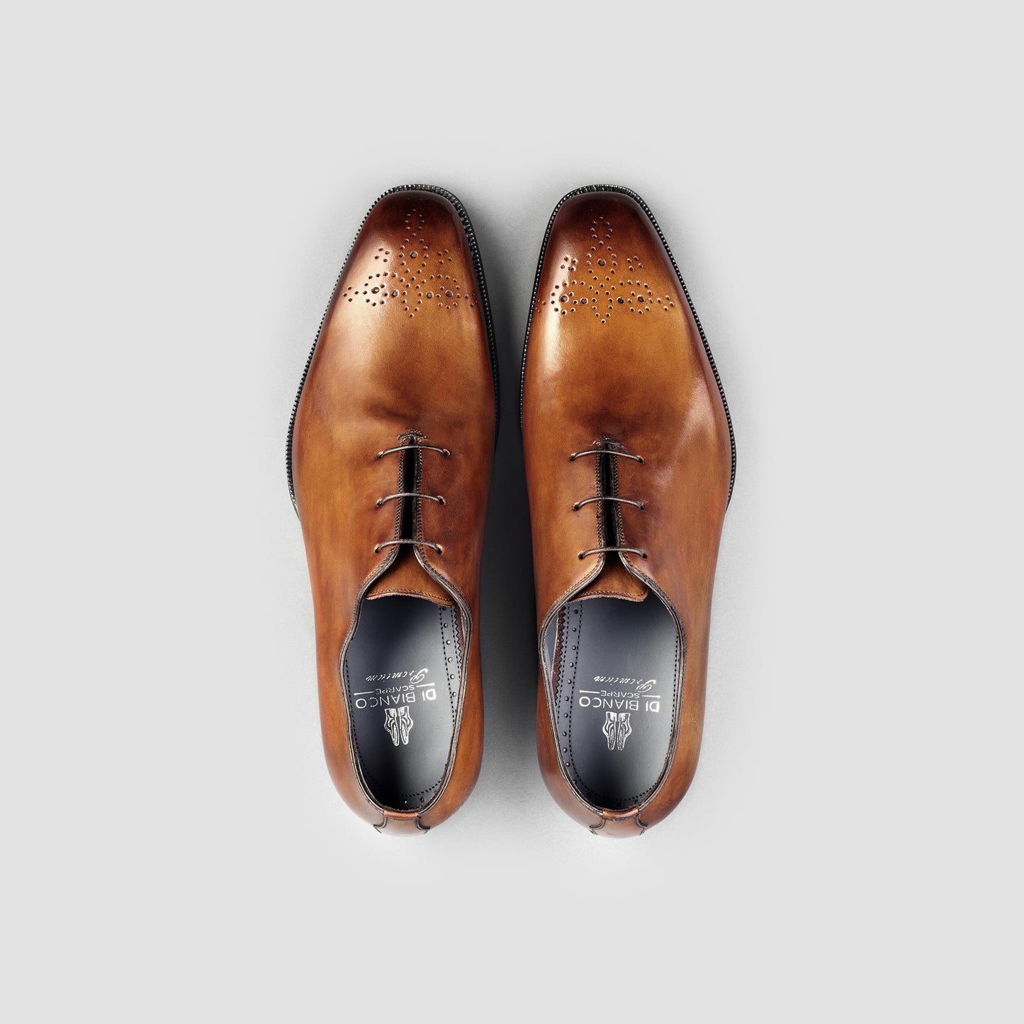 Pistoia Tabacco Men's Oxford