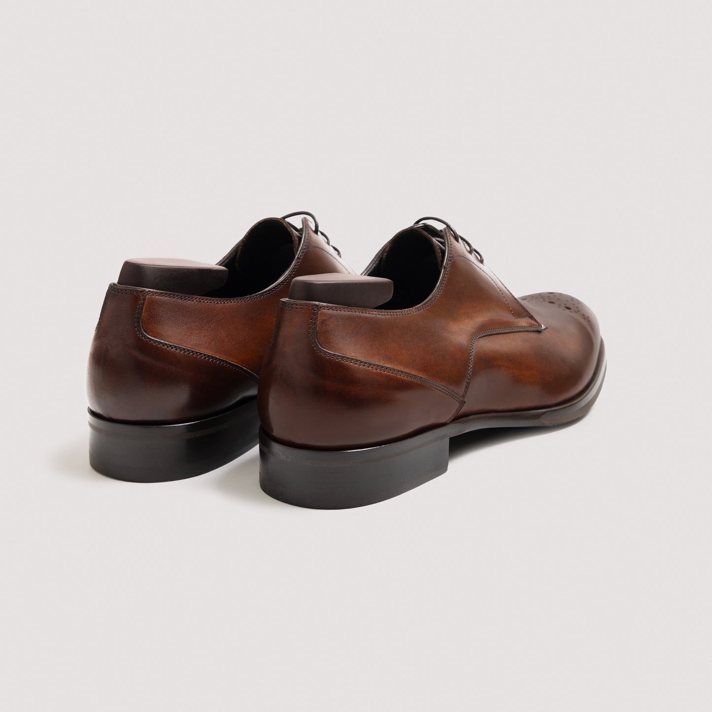 DB Chlorus Calfskin Whiskey Men's Derby