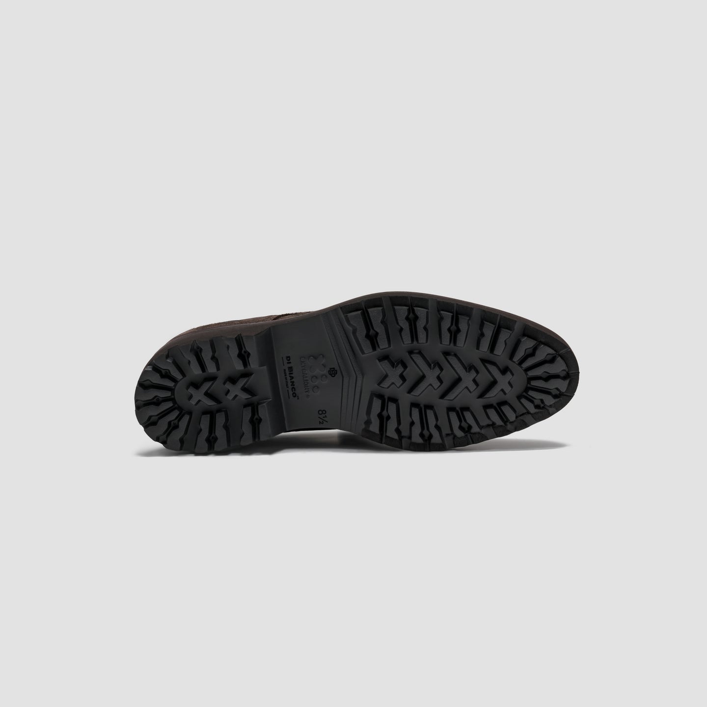 DB Larcius TMoro Suede Men's Chukka Boot