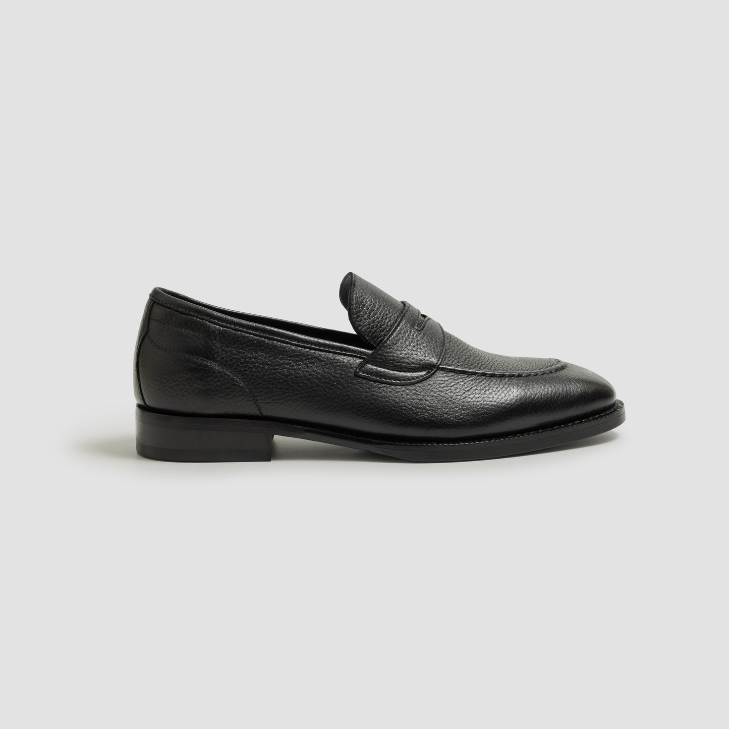 Aviano Cervo Nero Man's Loafer