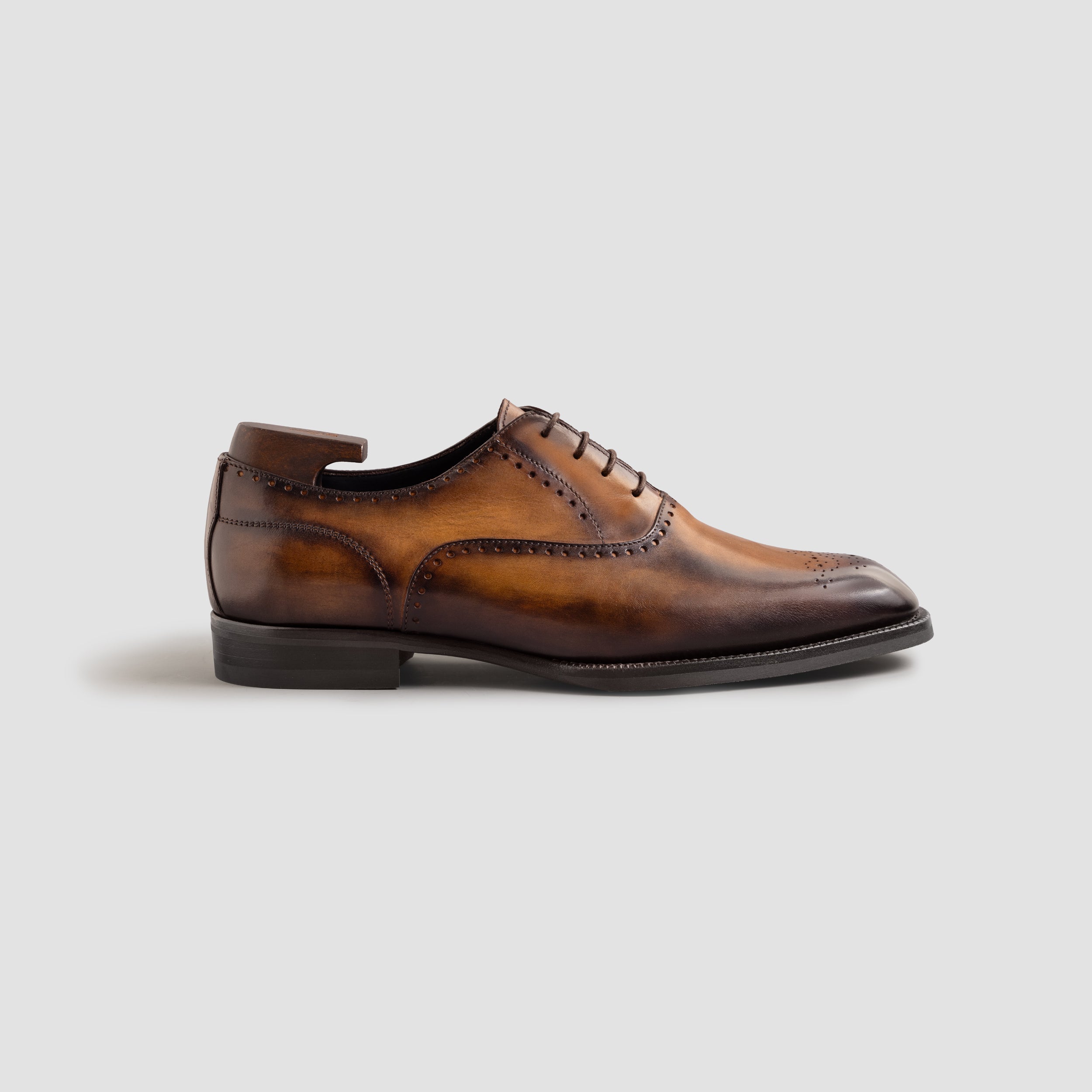 Trivino Brulee Men's Oxford
