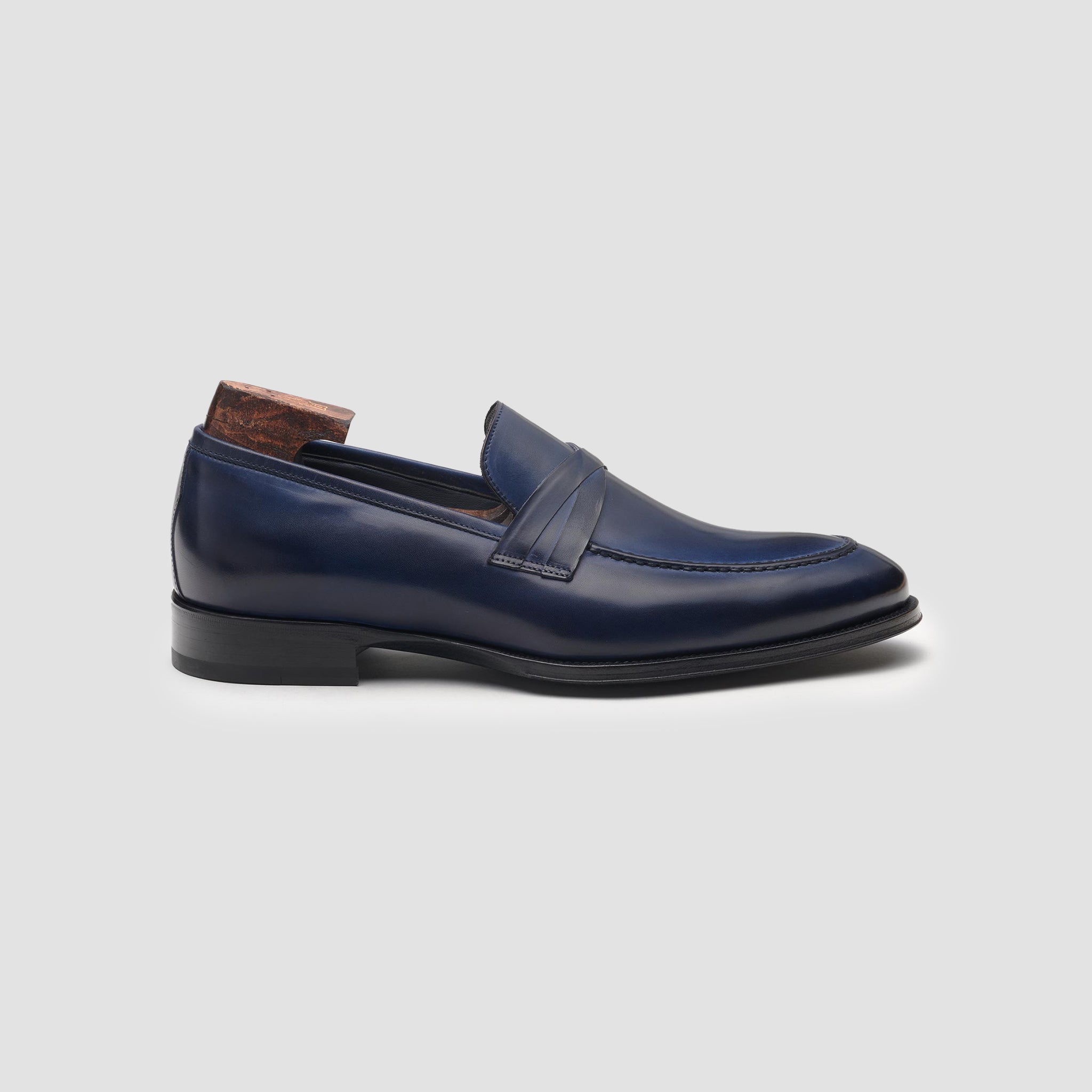 Mens navy 2025 leather loafers